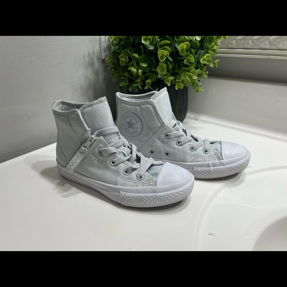 Converse high tops kids
